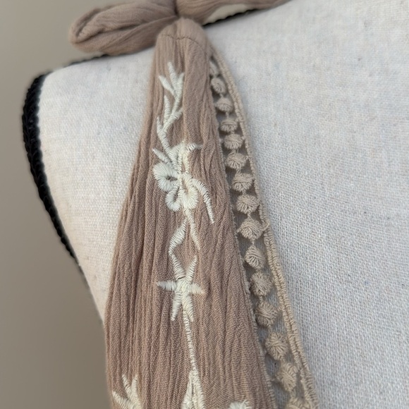 Jessica Simpson Tan White Embroidery Sleeveless Sundress Coverup Lined Small - Picture 4 of 5